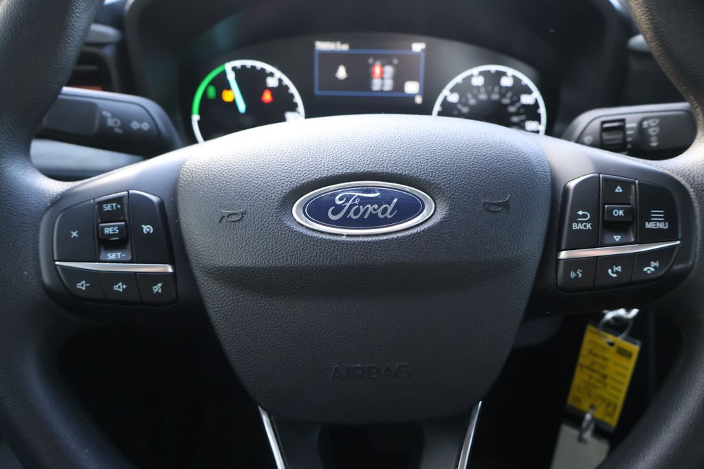 Thumbnail: 2022 Ford Maverick - 19