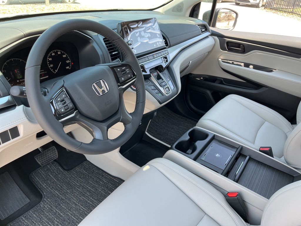 Thumbnail: 2026 Honda Odyssey - 11