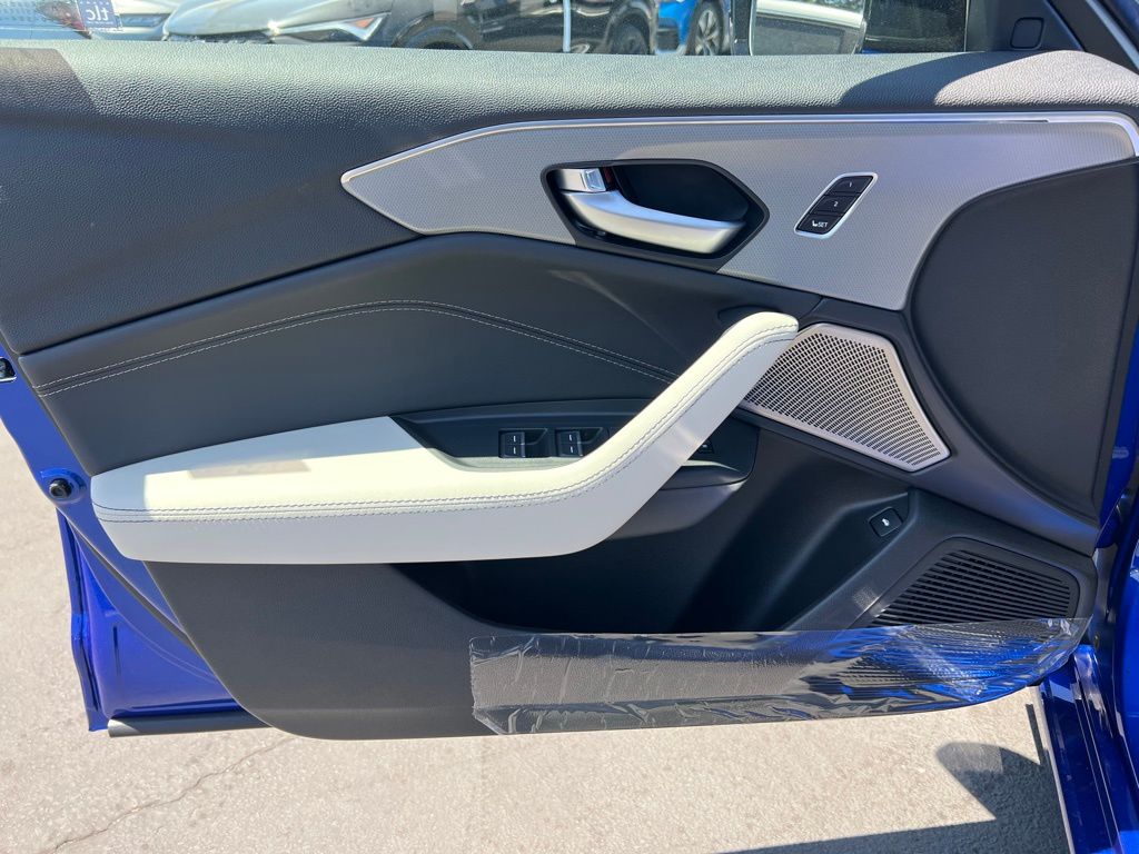 Thumbnail: 2025 Acura TLX - 11