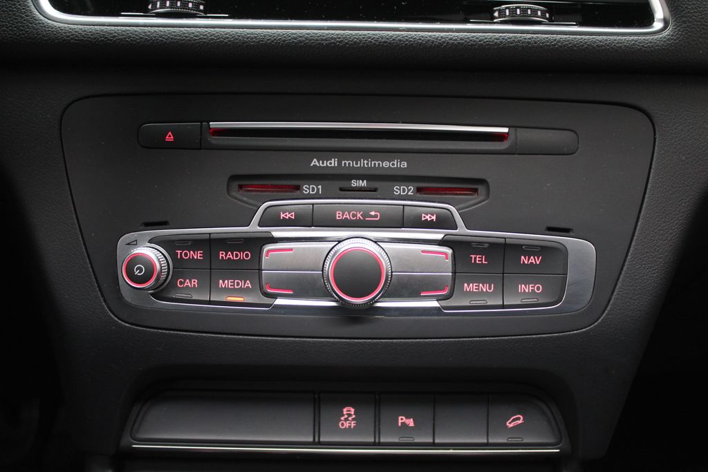 Thumbnail: 2016 Audi Q3 - 15