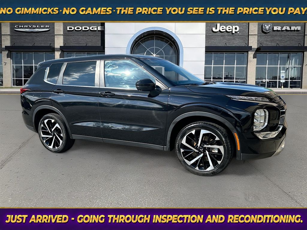 Black Diamond 2024 Mitsubishi Outlander SUV / Crossover All-Wheel Drive Continuously Variable Transmission