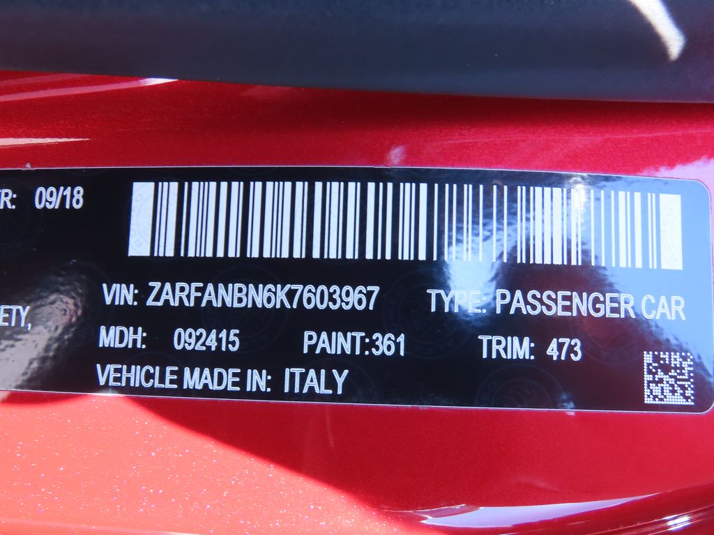 Thumbnail: 2019 Alfa Romeo Giulia - 21