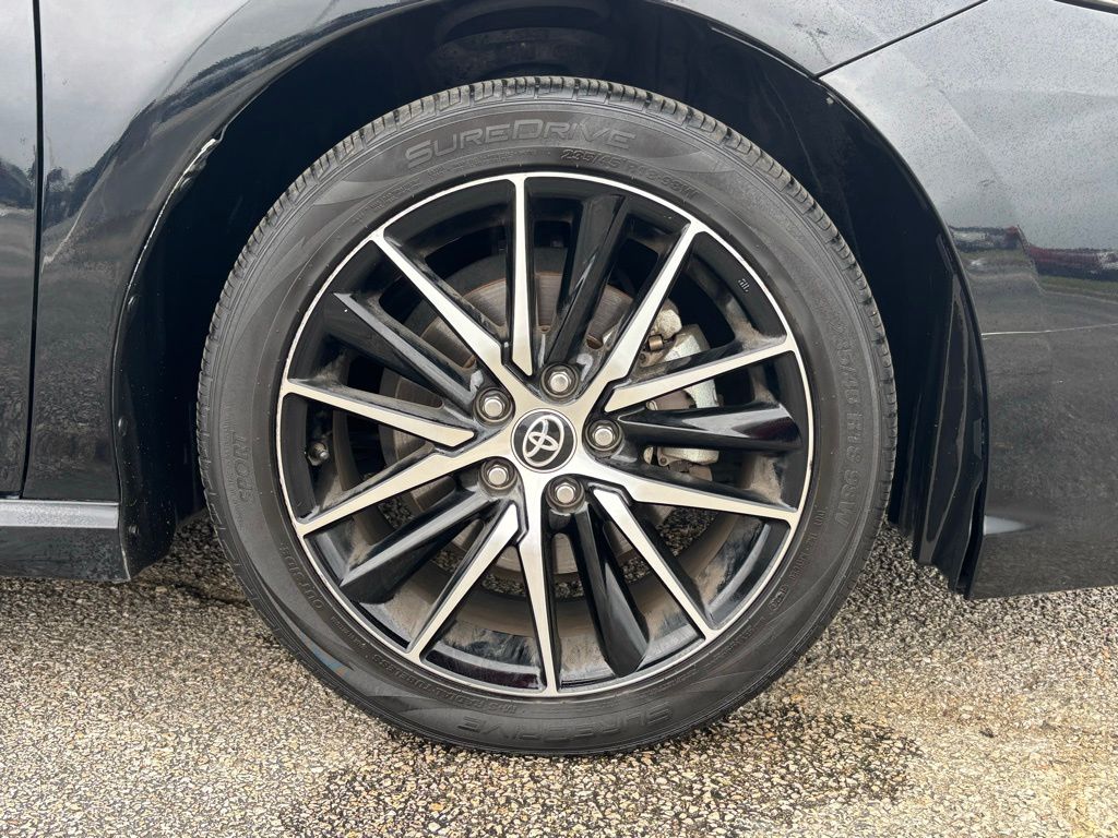 2022 Toyota Camry SE photo
