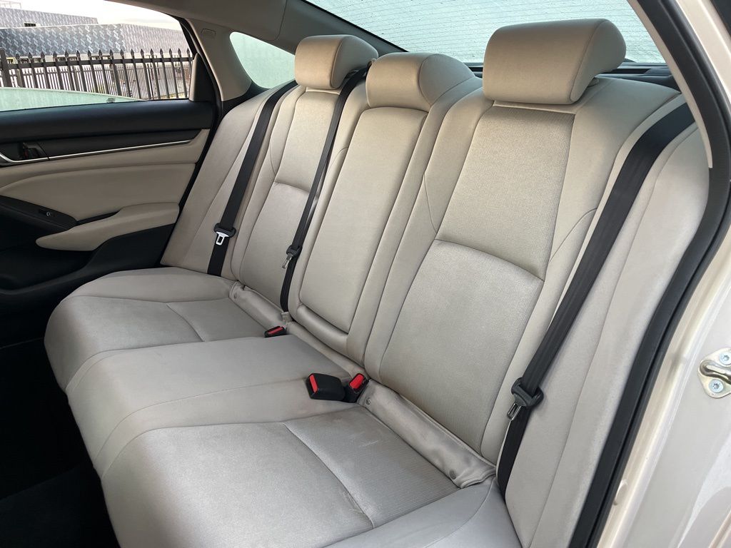 Thumbnail: 2018 Honda Accord - 26