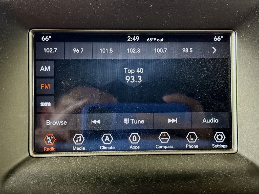 Thumbnail: 2018 Jeep Grand Cherokee - 14