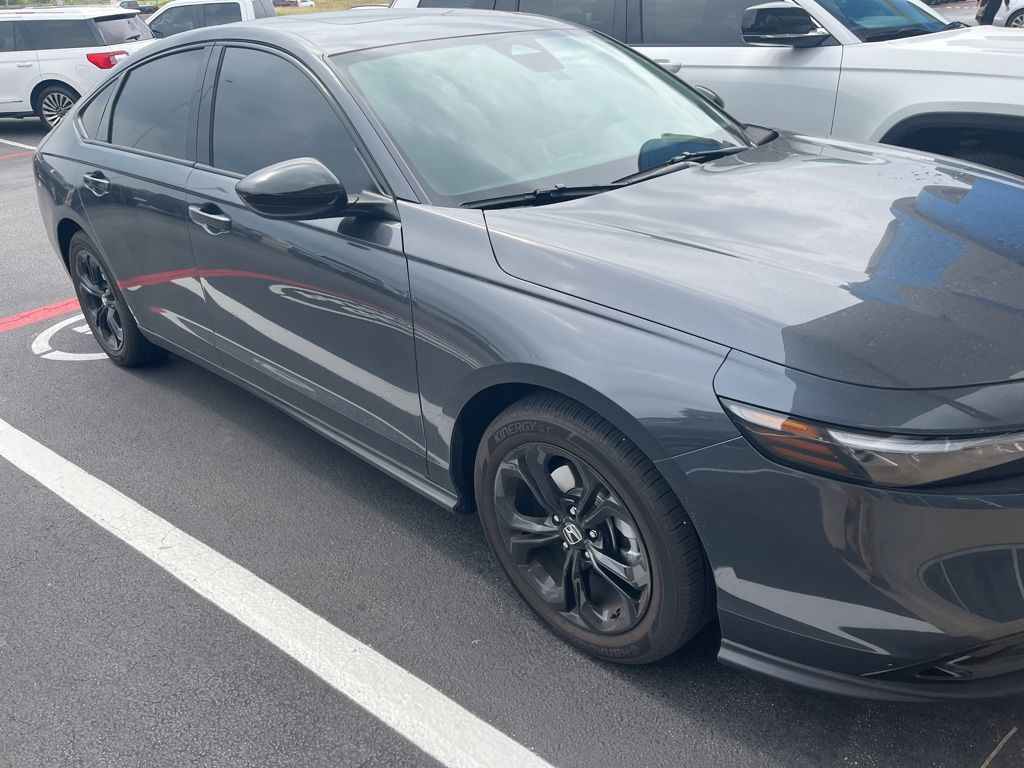 2025 Honda Accord SE 3
