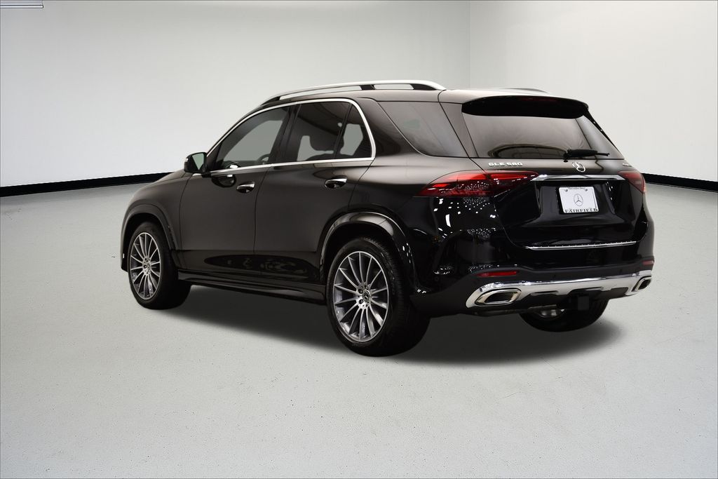 Thumbnail: 2025 Mercedes-Benz GLE - 3