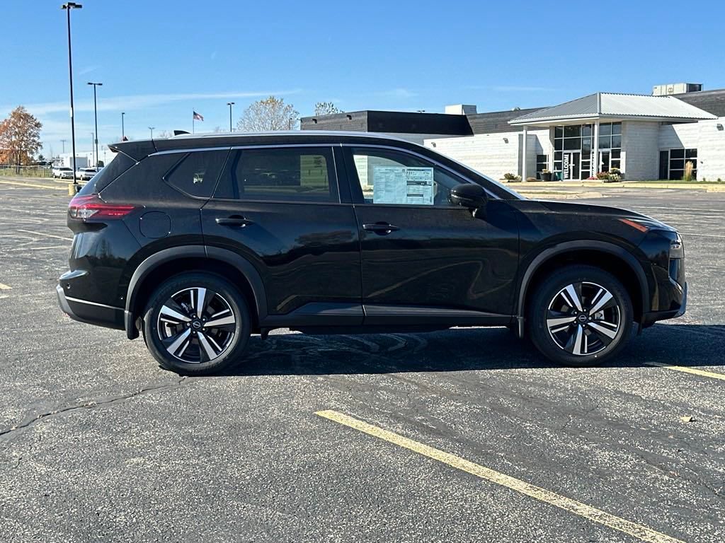 2025 Nissan Rogue SL photo