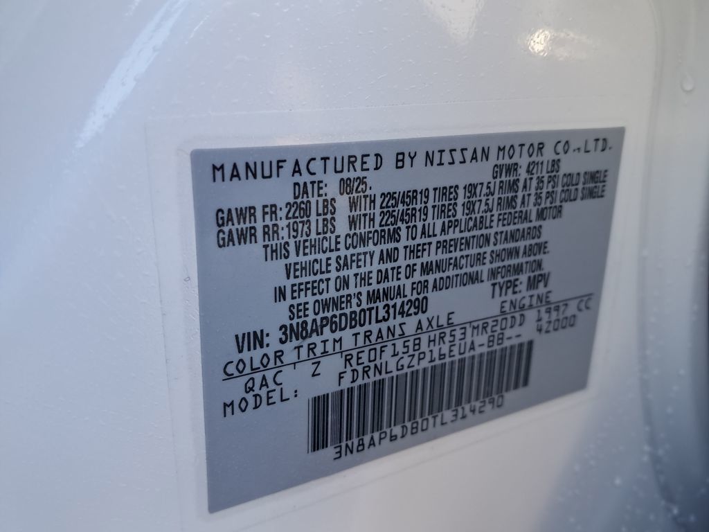 2026 Nissan Kicks SR White at South Hills Kia