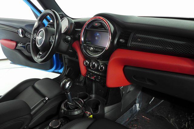 2016 MINI Cooper S Base 13