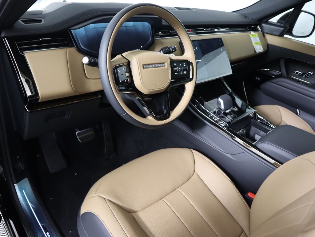 Thumbnail: 2026 Land Rover Range Rover Sport - 9