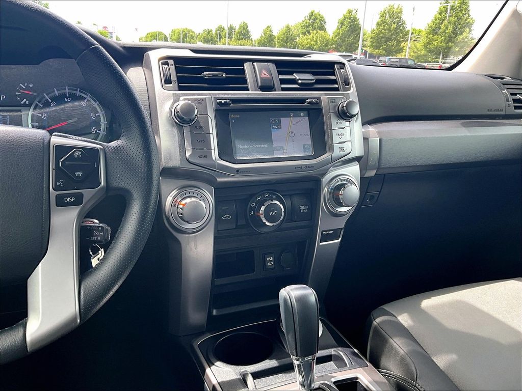 2019 Toyota 4Runner — photo 18