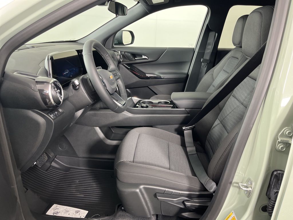 Thumbnail: 2026 Chevrolet Equinox - 20