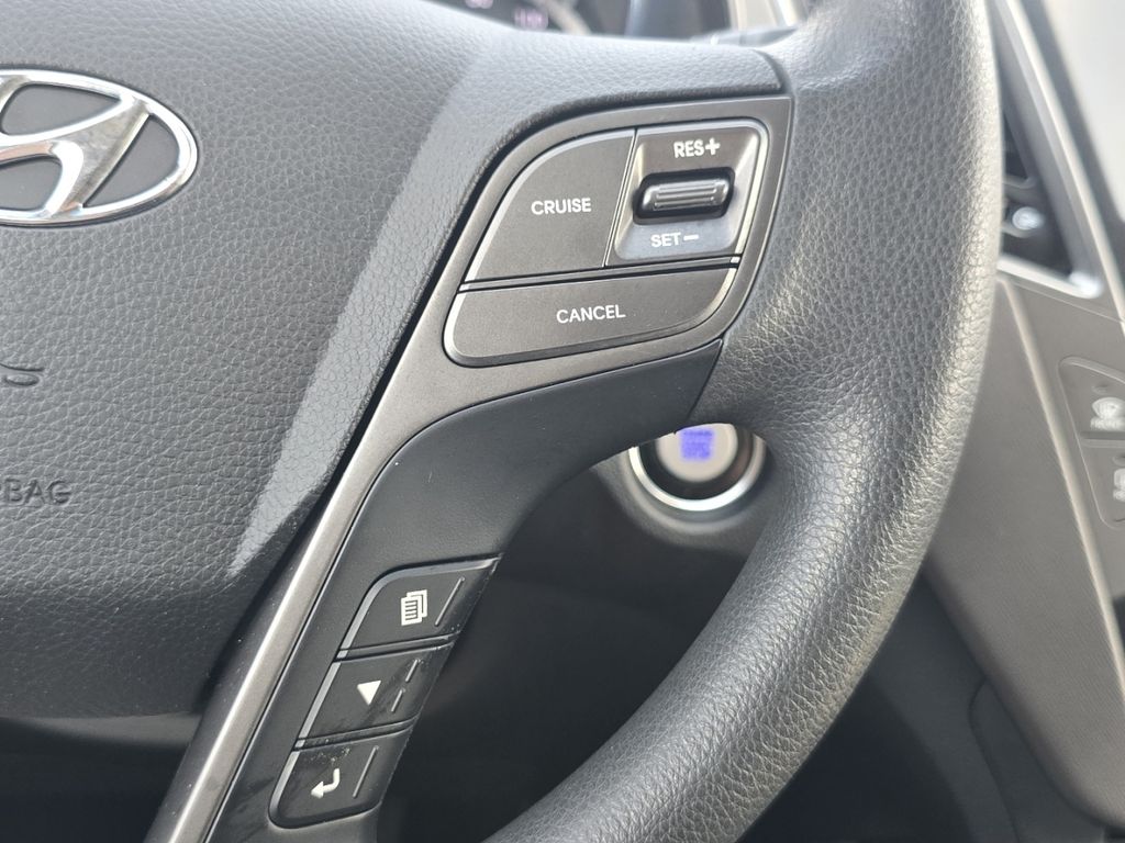 Used 2018 Silver Hyundai  image 31