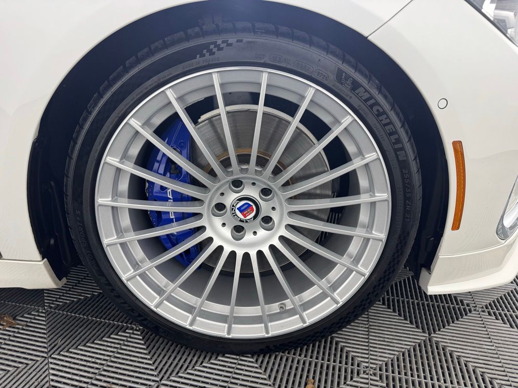 Thumbnail: 2022 BMW 7 Series - 10