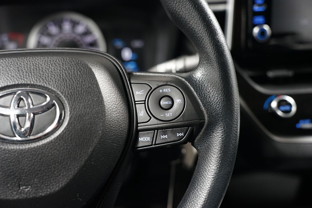 2021 Toyota Corolla LE 13