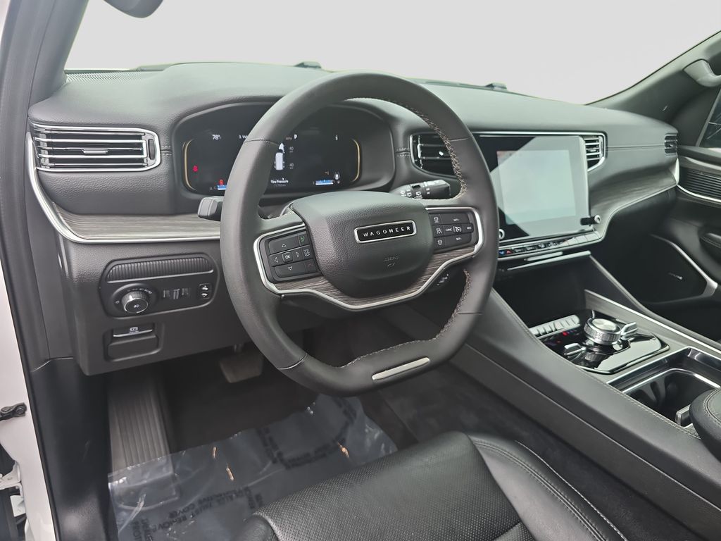 Used 2024 Jeep Wagoneer SUV