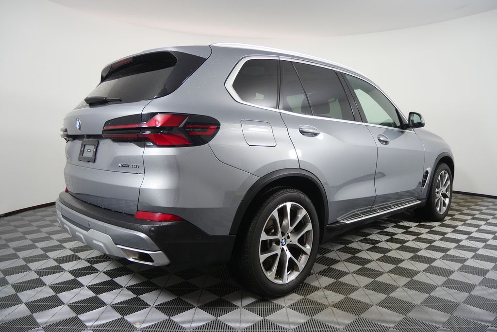 Thumbnail: 2025 BMW X5 - 3