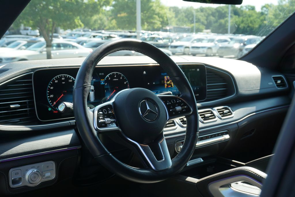 Thumbnail: 2022 Mercedes-Benz GLS - 8