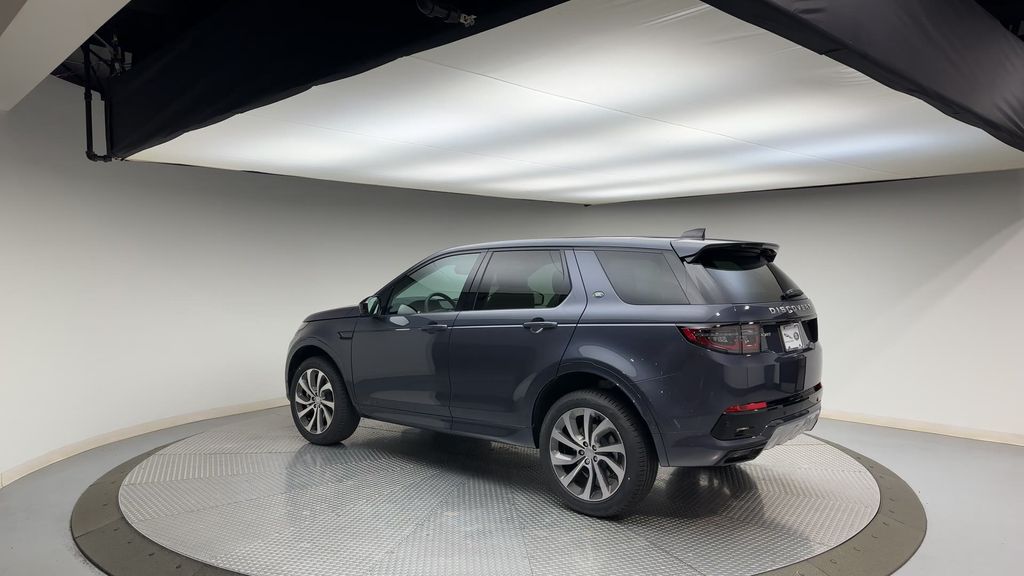 2024 Land Rover Discovery Sport S 8
