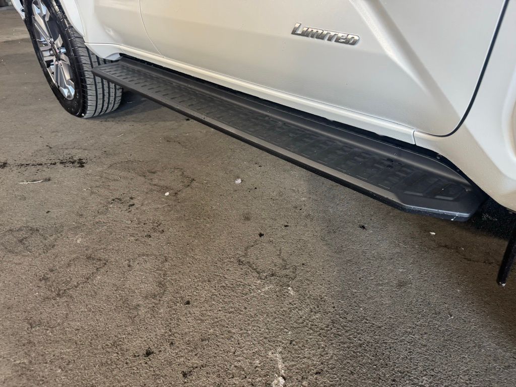 Thumbnail: 2025 Toyota 4Runner - 8