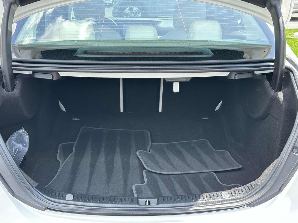 2022 Mercedes-Benz E-Class E 350 23