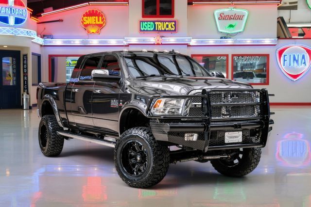 Gray (Granite Crystal Metallic Clearcoat) 2018 RAM 2500 Pickup Truck Four-Wheel Drive 6-Speed Automatic
