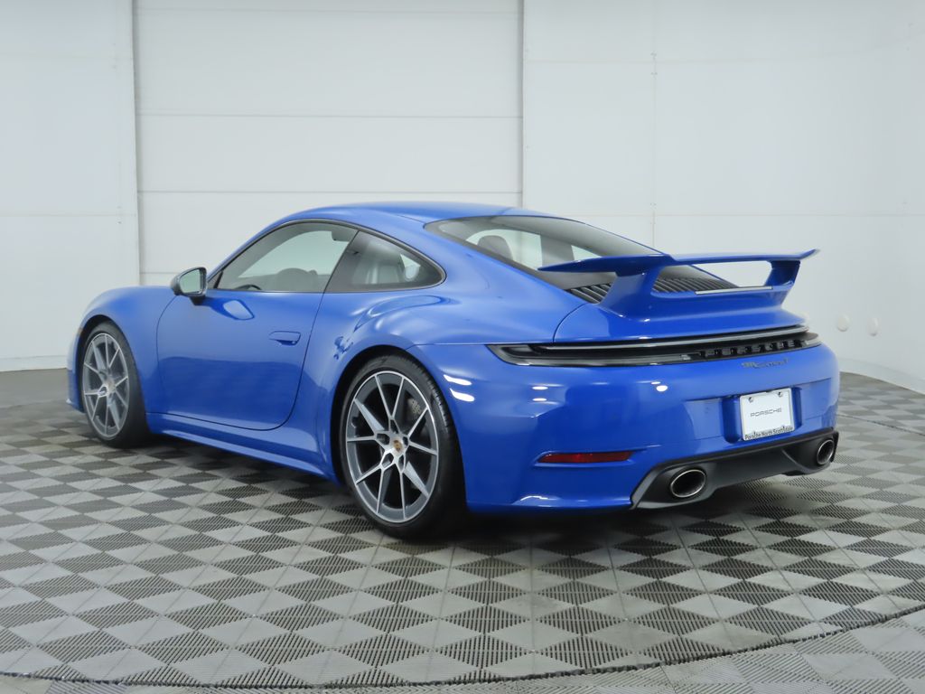 Thumbnail: 2025 Porsche 911 - 3