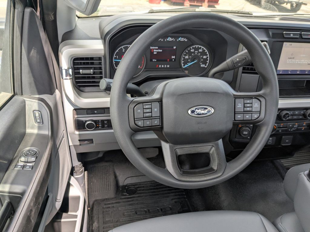 2024 Ford F-450 Chassis XL