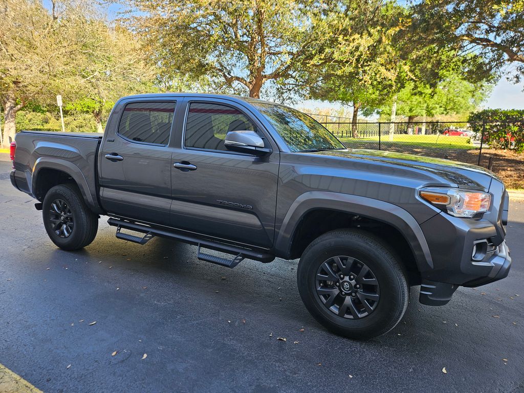 2022 Toyota Tacoma SR5 7