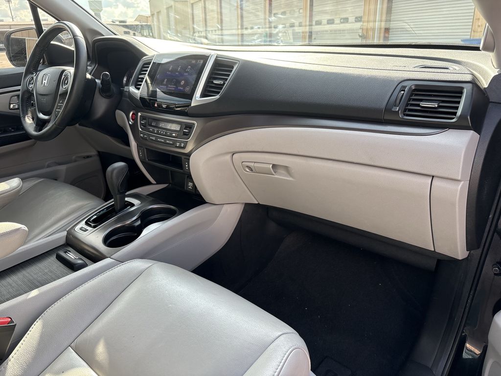 2017 Honda Pilot EX-L  at Community Honda