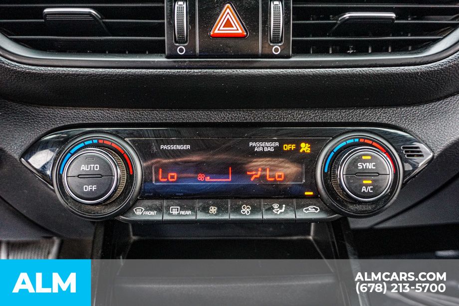 Used 2019 Black Kia EX image 40