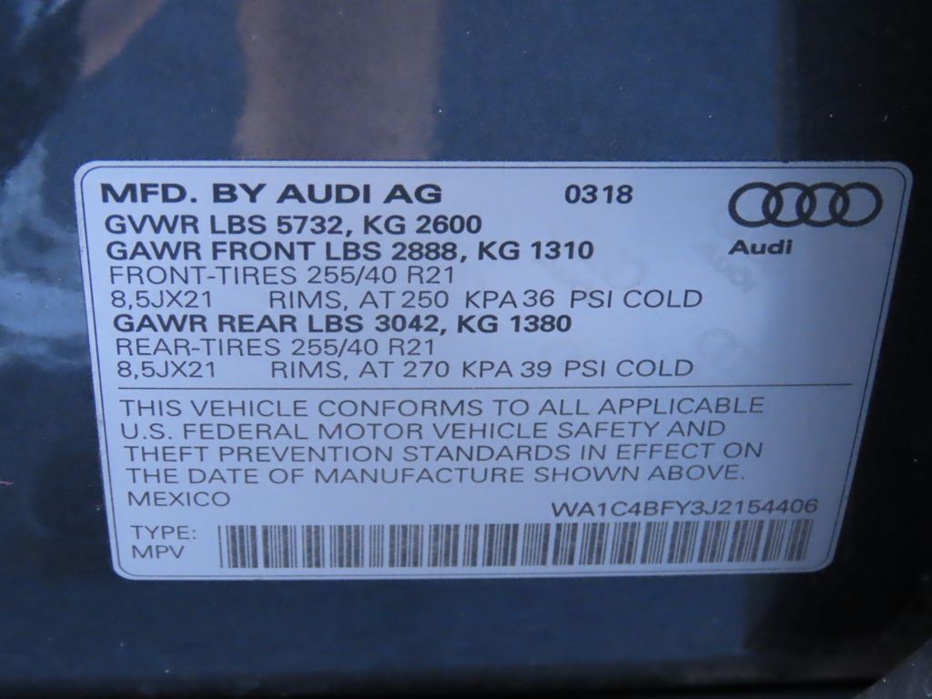 Thumbnail: 2018 Audi SQ5 - 21