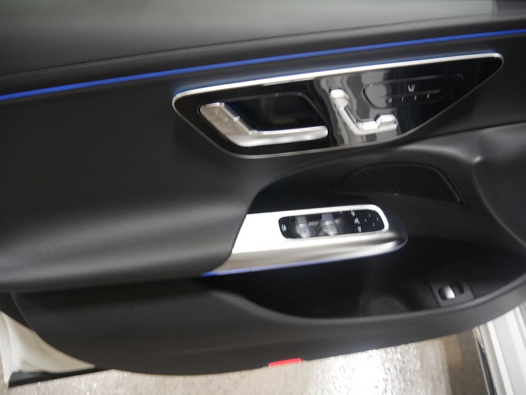 Thumbnail: 2026 Mercedes-Benz E-Class - 16