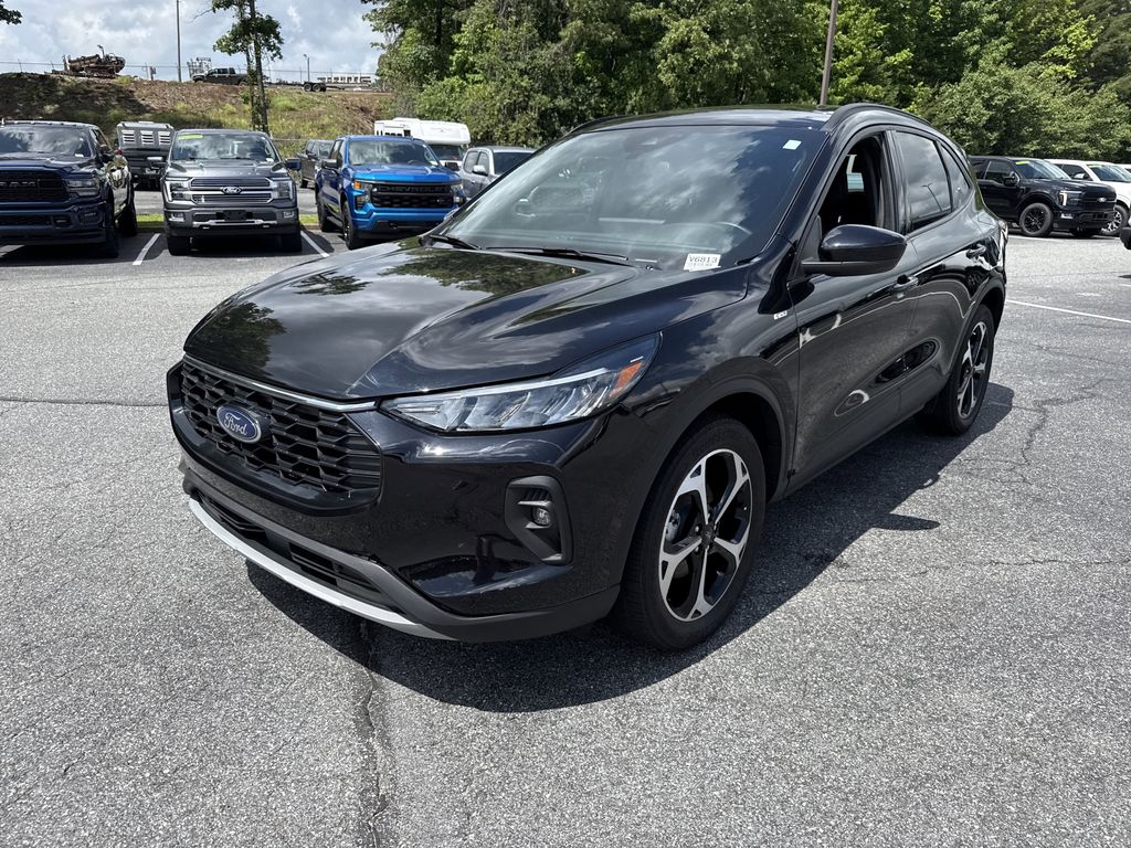 Used 2025 Ford Escape Hybrid SUV