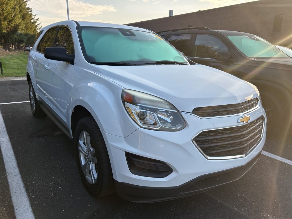 Thumbnail: 2016 Chevrolet Equinox - 4