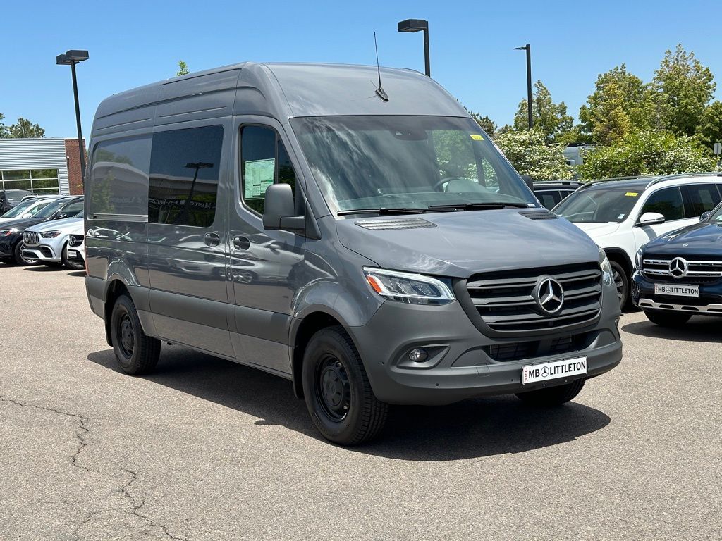 2024 Mercedes-Benz Sprinter 2500 Cargo 144 WB 6