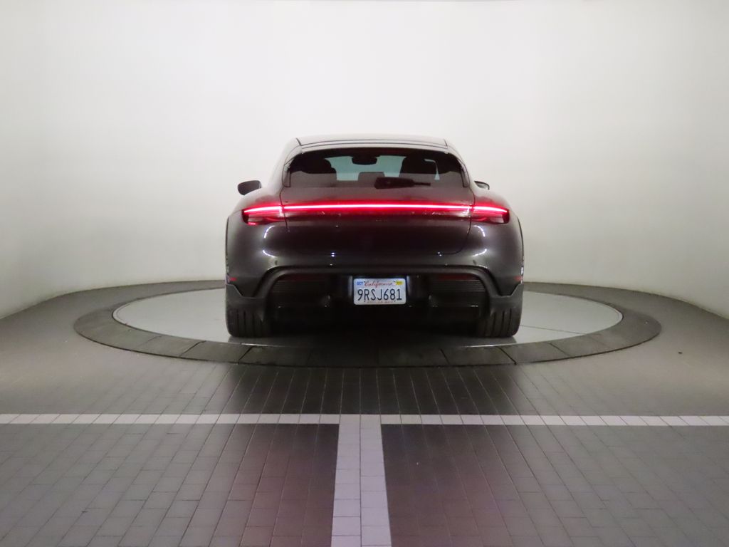 Thumbnail: 2023 Porsche Taycan - 6