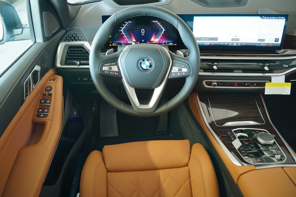 Thumbnail: 2026 BMW X5 - 17