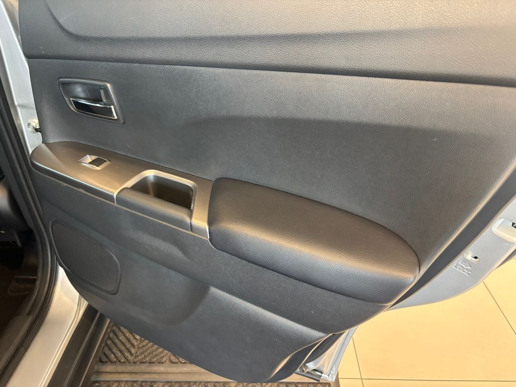 2024 Mitsubishi Outlander Sport 2.0 SE