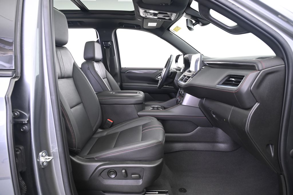 Thumbnail: 2022 Chevrolet Tahoe - 25