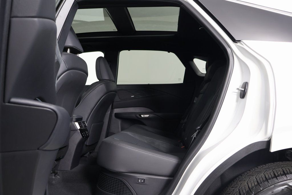 Thumbnail: 2025 Lexus RX - 11