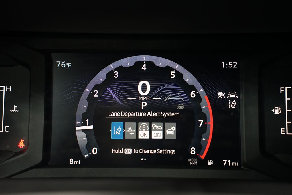 2025 Toyota Tacoma SR 16