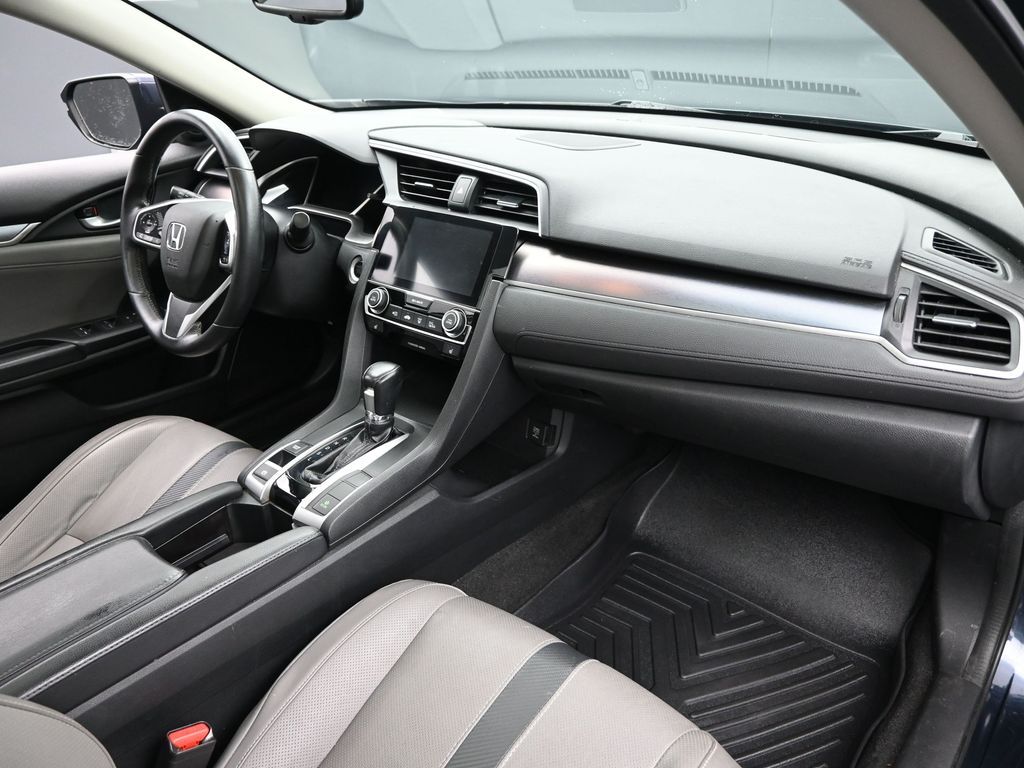 2017 Honda Civic Touring