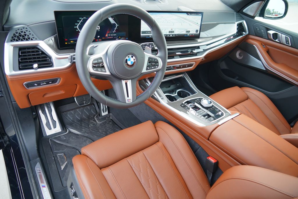 Thumbnail: 2026 BMW X7 - 11