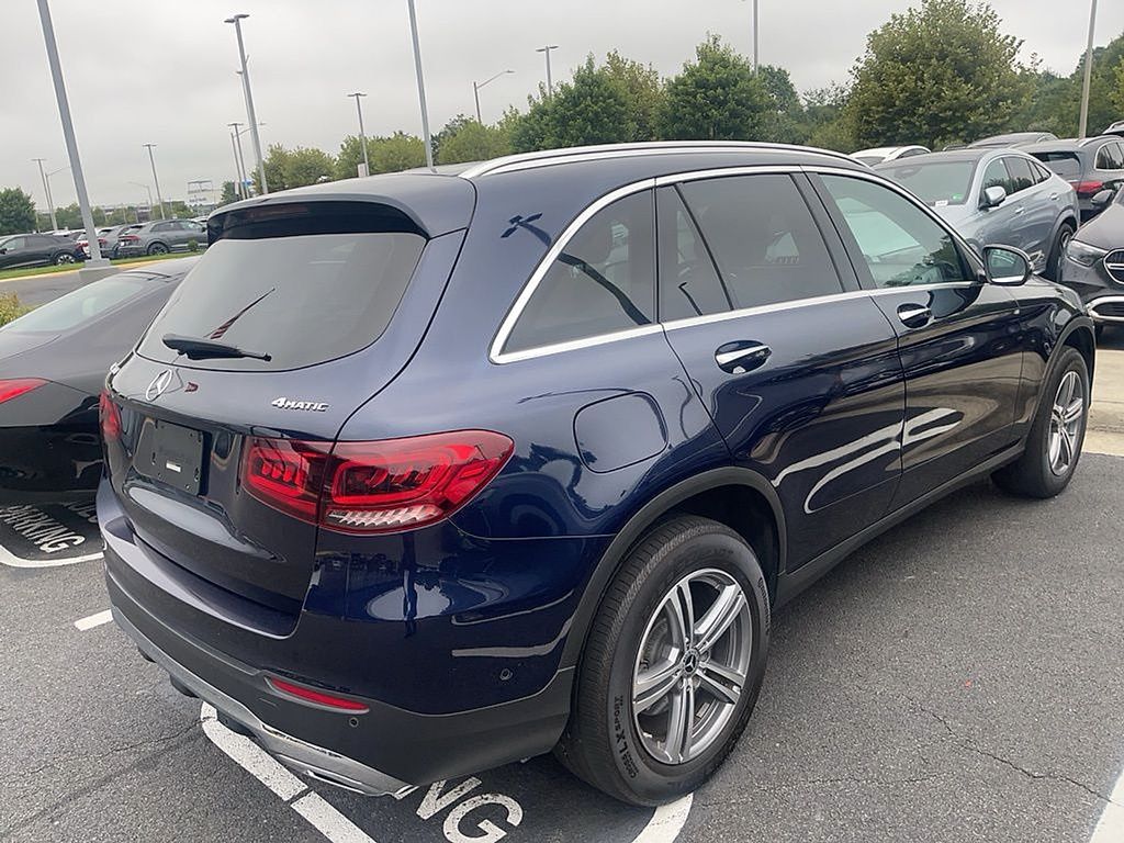 Thumbnail: 2022 Mercedes-Benz GLC - 3