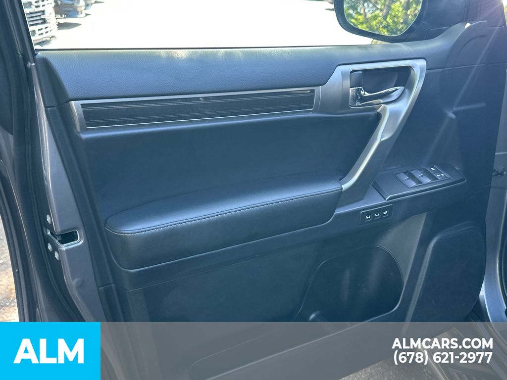 2023 Lexus GX PREMIUM - Photo 12