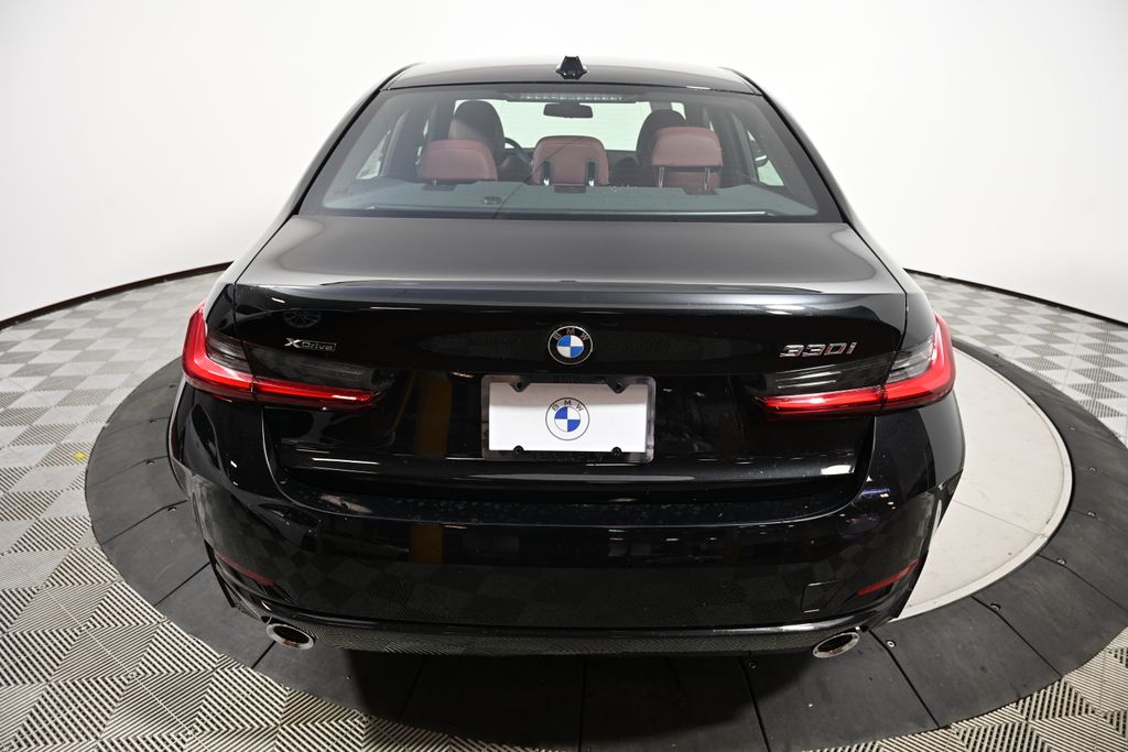 Thumbnail: 2025 BMW 3 Series - 4