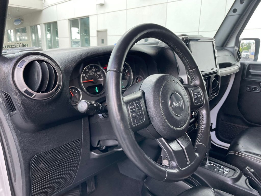 Thumbnail: 2018 Jeep Wrangler - 26