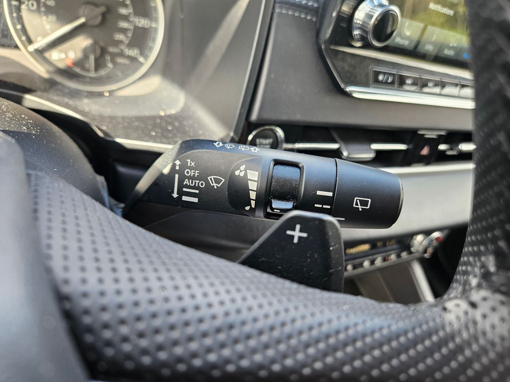 Thumbnail: 2024 Mitsubishi Outlander - 22